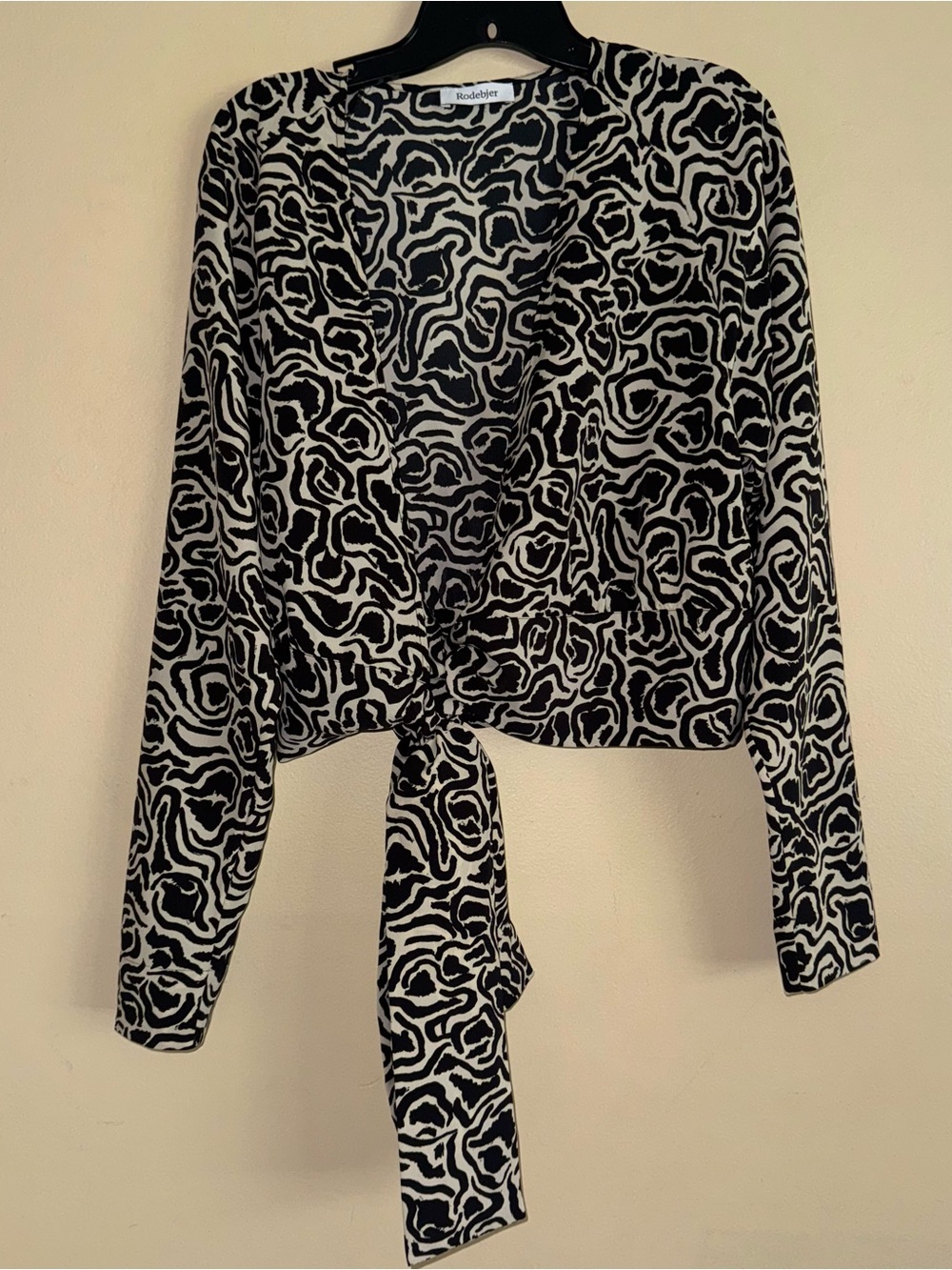Rodebjer Dove Abstract Black Ivory Wrap Style Blouse Top Size M